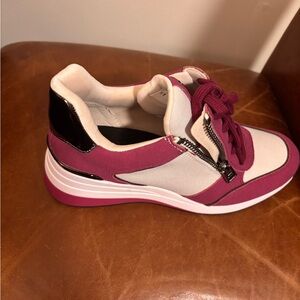 NEW - DKNY Fuchsia and White Sneakers